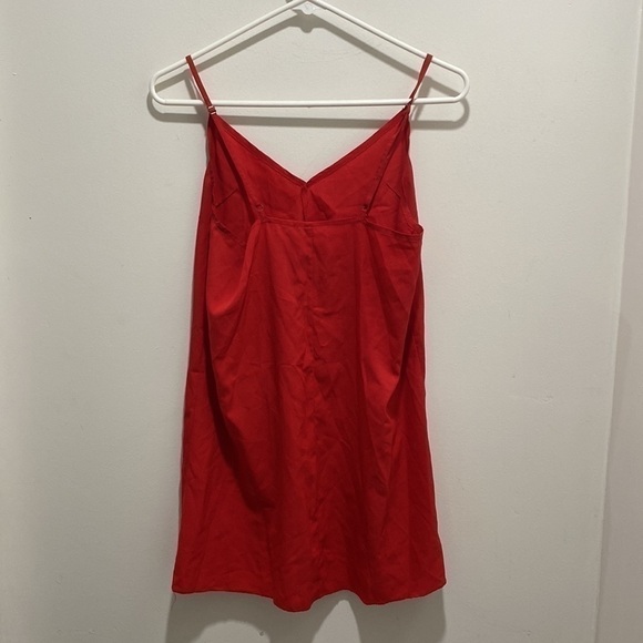 FREE People One Red Tank XS V Neck Adjustable Shoulder Straps 🌟 - Picture 5 of 5